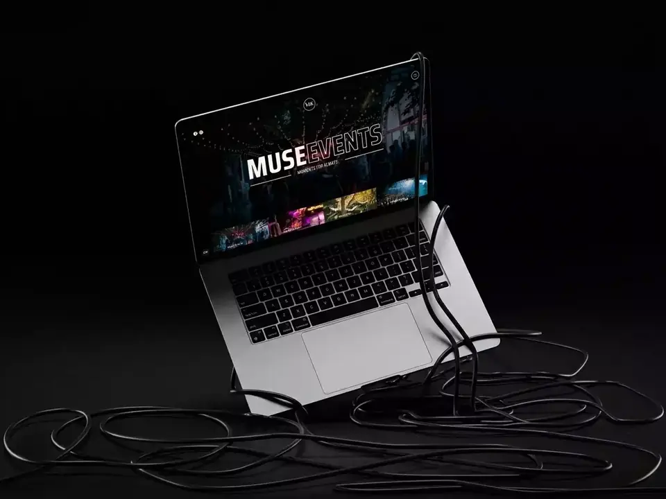Website van Muse Events op een laptop